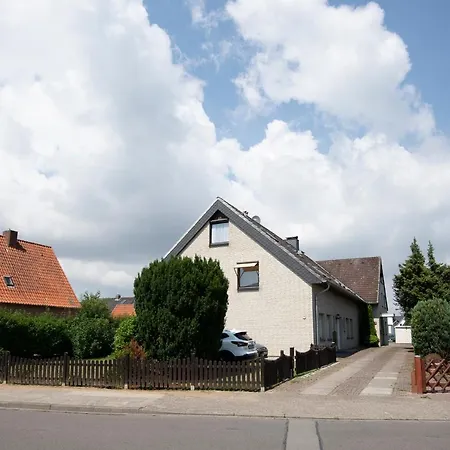 Appartement Haus Berolina 2 *